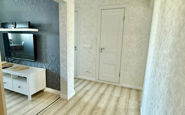 Kvartira Trehkomnatnaa Renta 65 na Lenina 327B