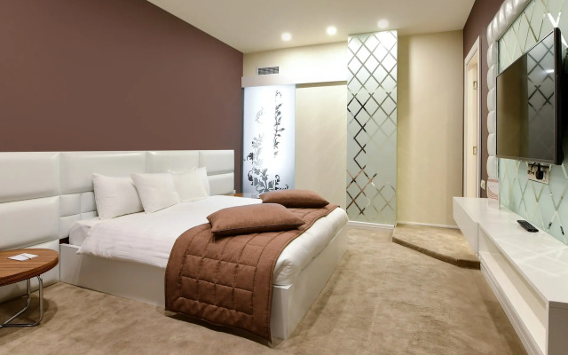 Opera Suite Hotel