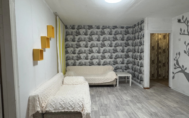 Квартира Уютная на 40лет Октября 6а Кировград