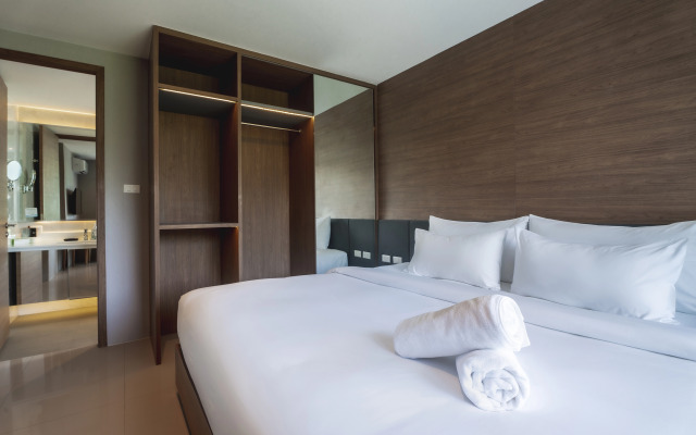 Beachfront 1501 2BR at Wyndham Naithon Phuket Apartments