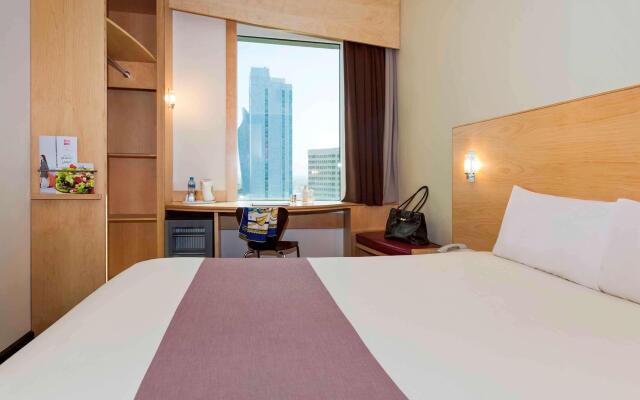 ibis Sharq Kuwait