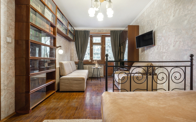 Квартира 2х-комнатная рядом с ЦИТО