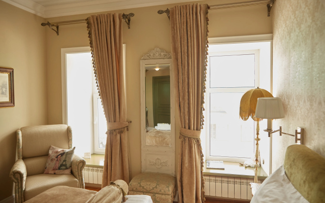 Butik Otel' 1881