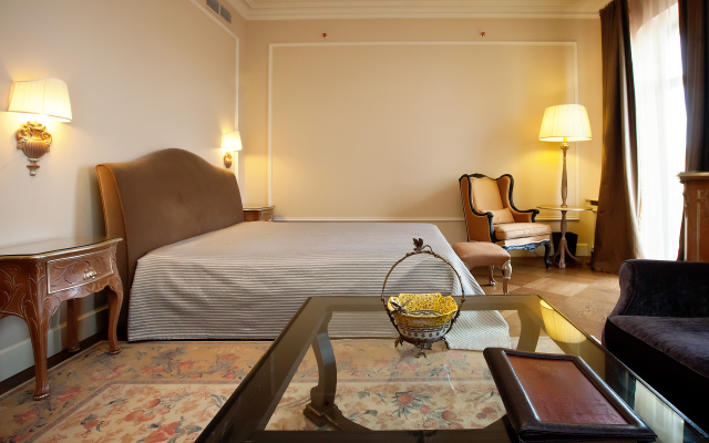 Hotel Pontos Plaza