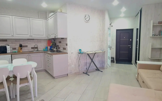 Квартира Студия с Балкончиком в Курортном Городке