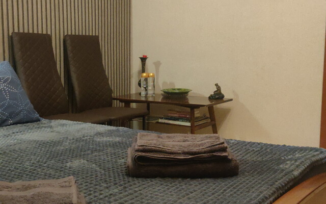 Dvushka S Vidom Na Dvor Flat
