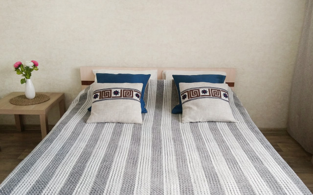 Апартаменты Фрунзе 49 этаж 23