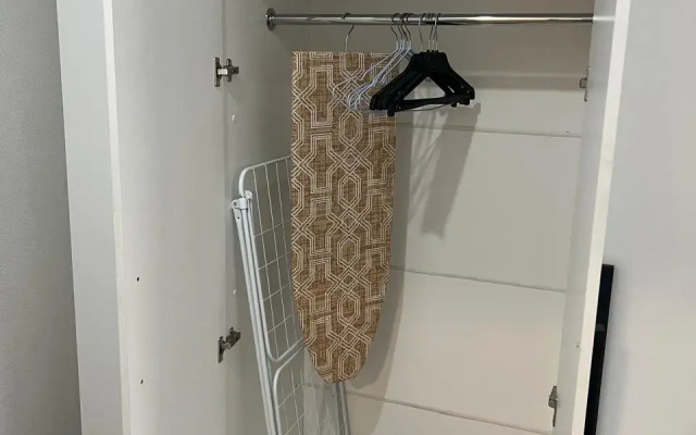 IrenHost Apparts Apartments