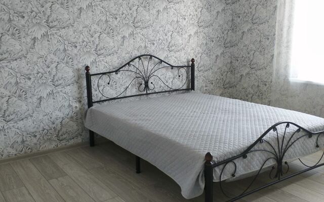 Dlya Semyi v Mikrorayone Persikovy Sad Privat House