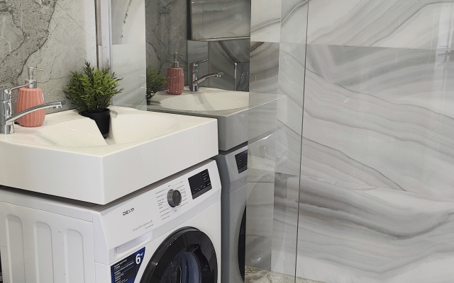 Апартаменты Видовая Квартира на Набережной Трибуца