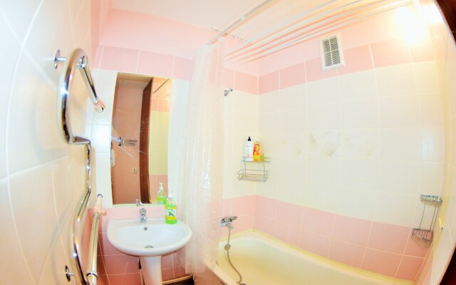 Апартаменты Двушка на Нижней Дуброве 21 а