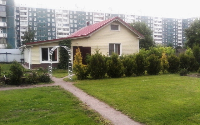 Novoe Devyatkino Guest House