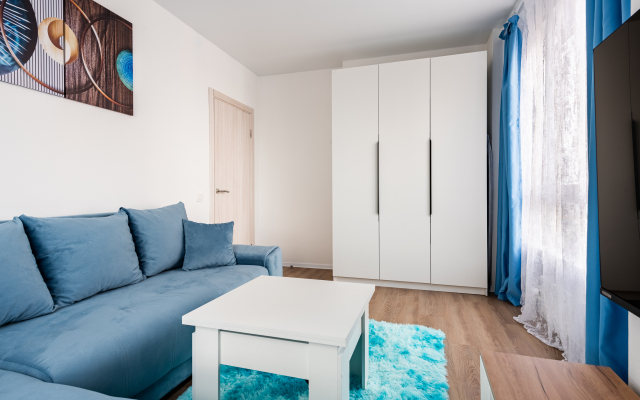 prostornaya vidovaya uglovaya uyutnaya evrotryoshka do 5 gostej flat