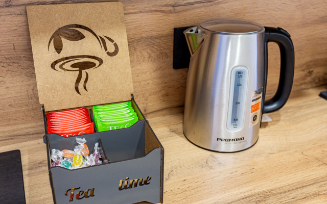 Prostornaya Studiya na 5 Etazhe Flat