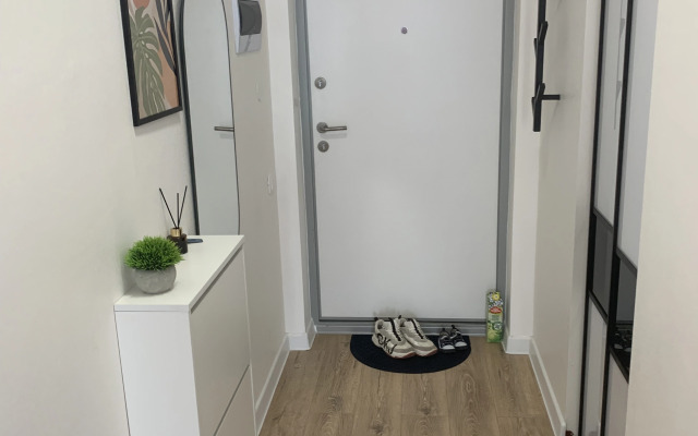 Stilnaya Studiya V Novykh Vatutinkakh Flat