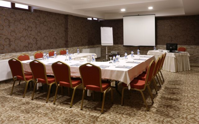 Balturk Otel Izmit Hotel