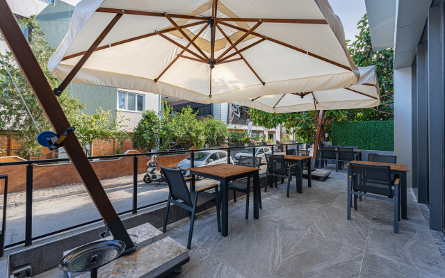 Nuca Homes Hotel