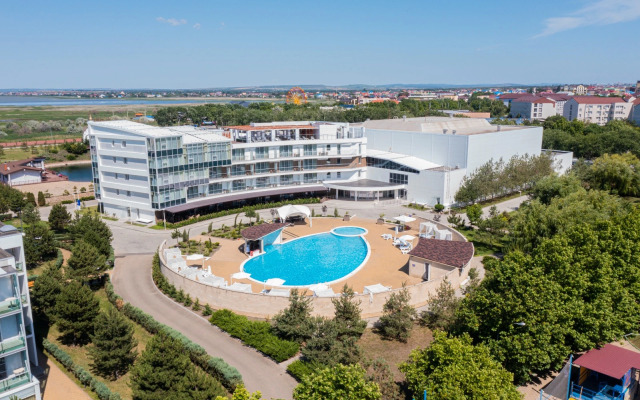Volleygrad Sports & Health Resort Hotel
