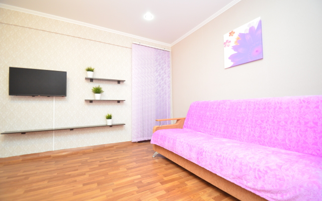 Dvuhkomnatnye Na Gladkova 21 Apartments