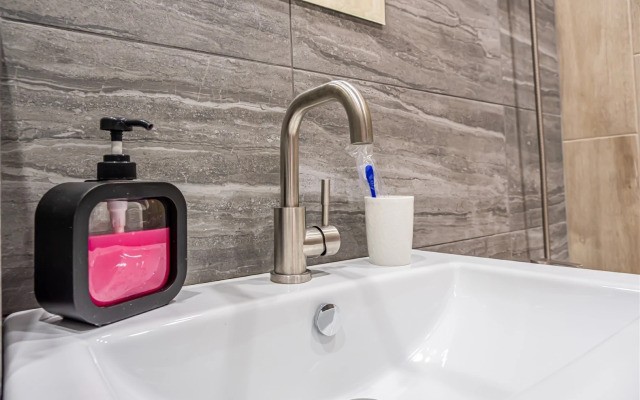 Квартира уютная на 23 этаже