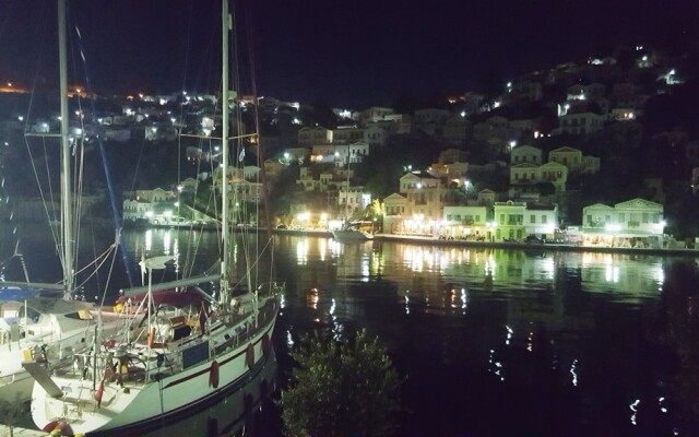 Symi Port View Apartments