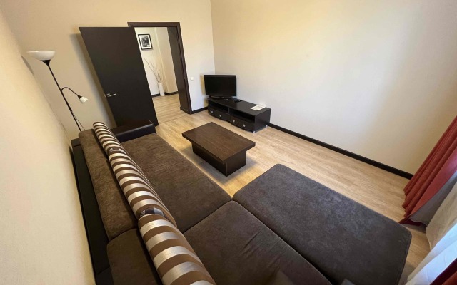 Апартаменты на Проспекте Чайковского 46