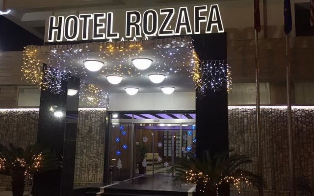 Отель Rozafa