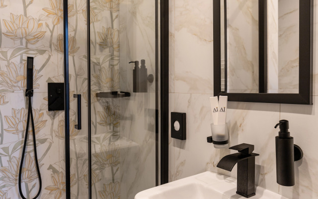 Бутик-отель Aiello Hotels - Isola Design District