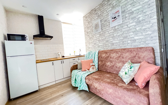 V 100 m ot Morya Centralnoy Sochi Flat