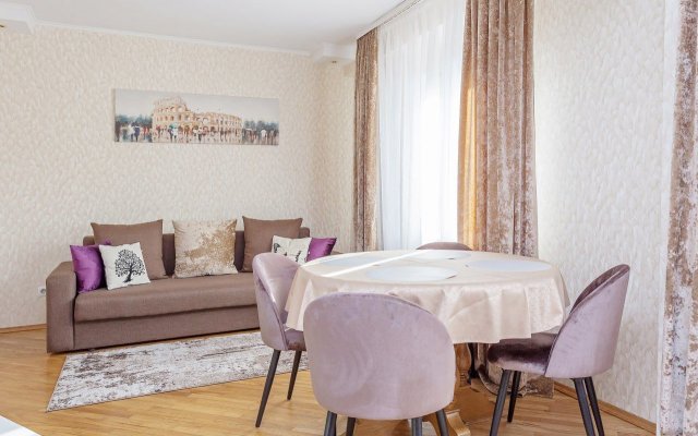 Kujbysheva 69 Apartments