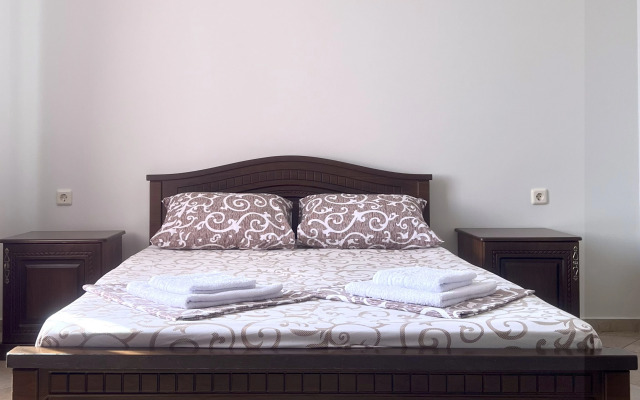 Santorini Guest House