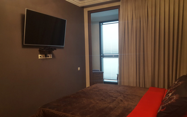 Mimino Deluxe First Line (C I) Apartments