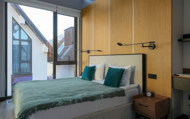 Chalet Mont Cristal by Provence