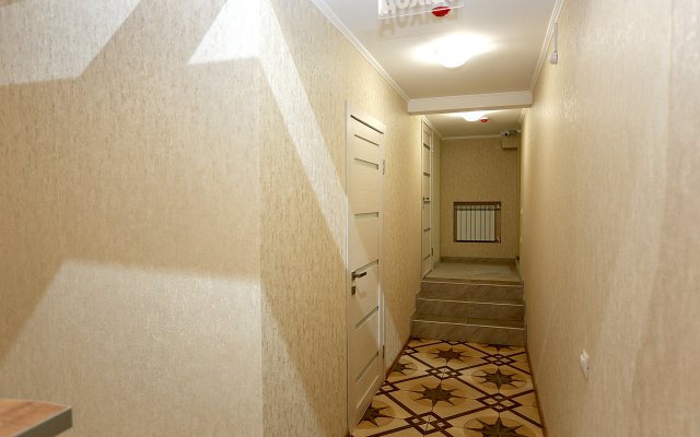 Yuzhnyij Hostel