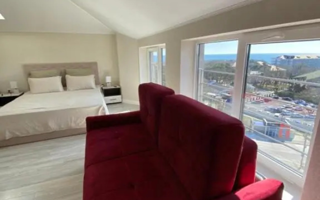 Апартаменты в Голубой Бухте 36