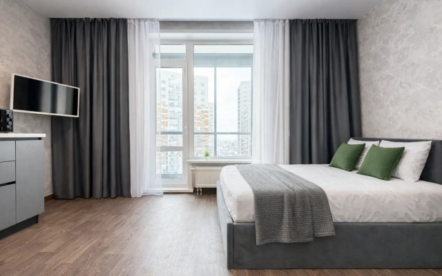 Квартира Уютное место/Hugge Place  Возле Автовокзала и Биатлона