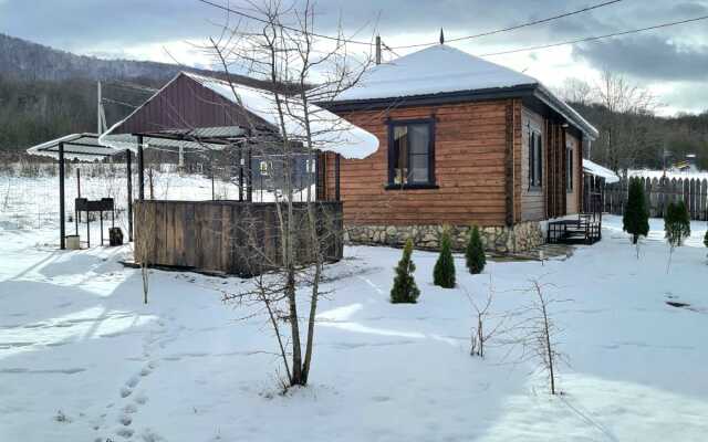 Gornaya Sloboda Hotel