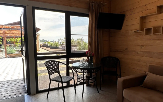 Отель Аламыс