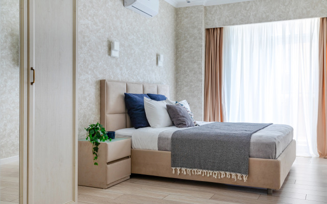 Апартаменты Red Apartments Светлана Парк Кассандра