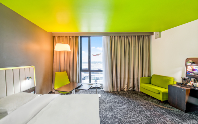 Cosmos Saint -Petersburg Pulkovo Airport Hotel, a member of Radisson Individuals