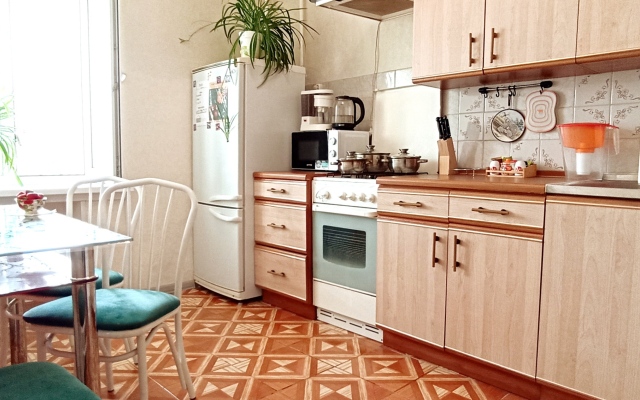 Uyutnye apartamenty 75 Apartments