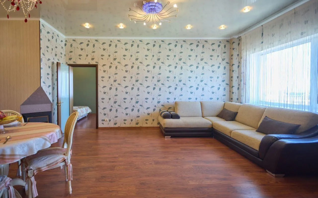 Квартира на Проспекте Октября 11/3