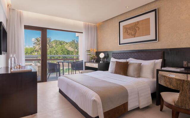 The District Boracay Resort Hotel