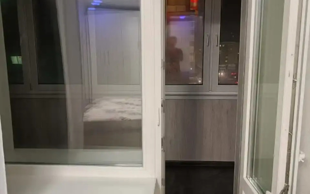 Апартаменты Металлургов 8