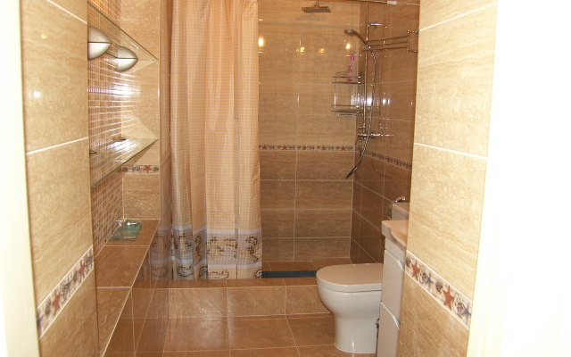 Lyogkij Briz Guest House