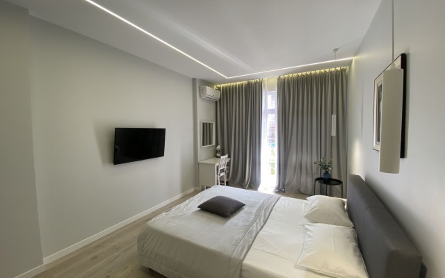 Апартаменты 238 Мира 44лит4