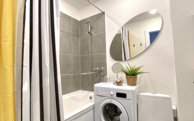 Квартира Апартаменты на Кикоина 9