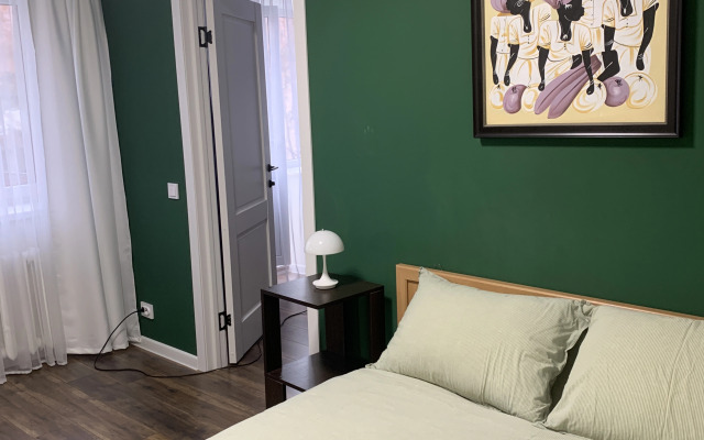 Квартира на Десятинной у Кремля