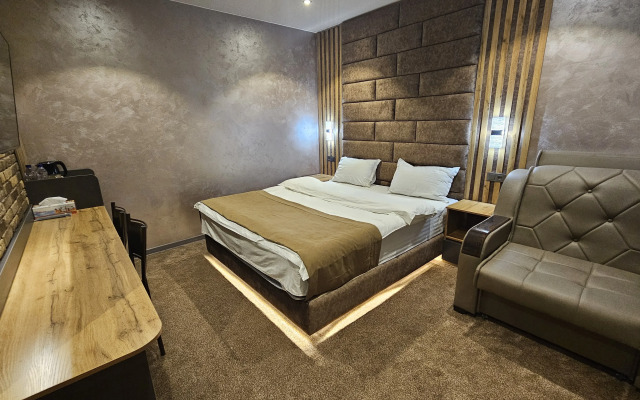Homy House Hotel