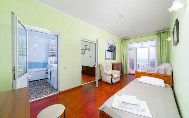 Отель Золотые Пески